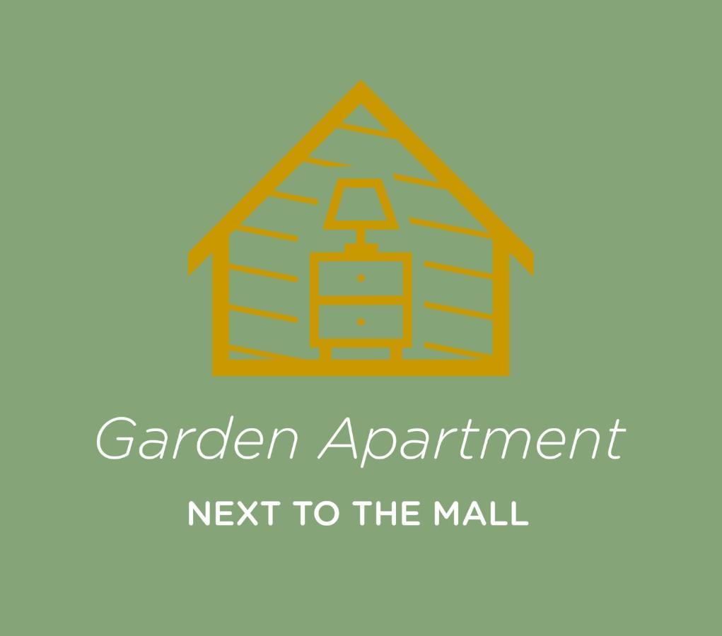 Garden Apartment Next To The Mall -Private Parking アテネ エクステリア 写真