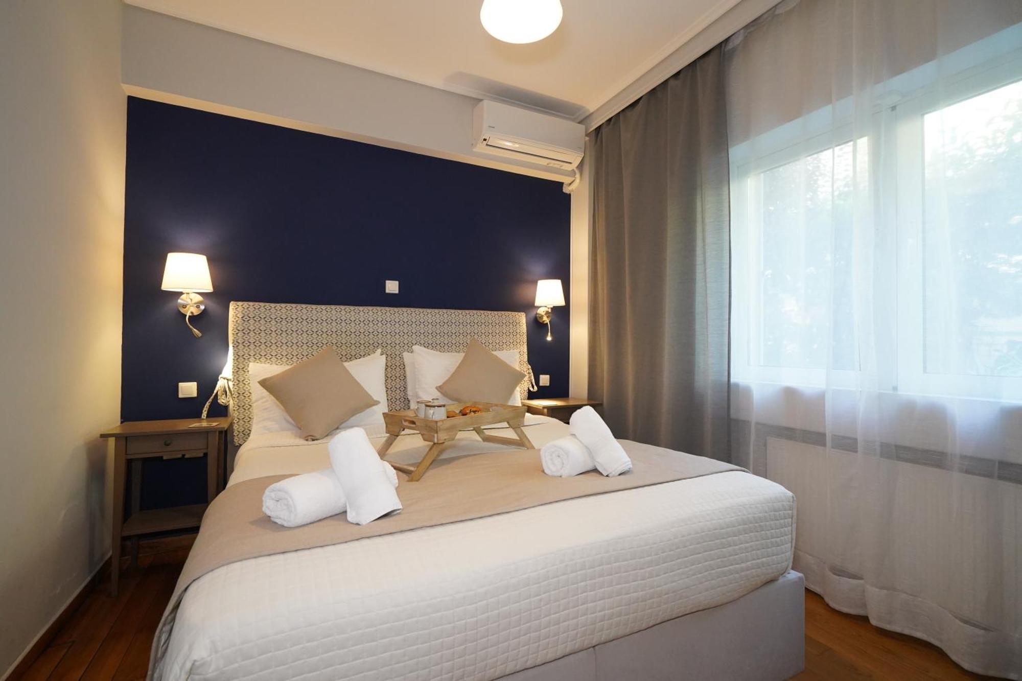 Garden Apartment Next To The Mall -Private Parking アテネ エクステリア 写真