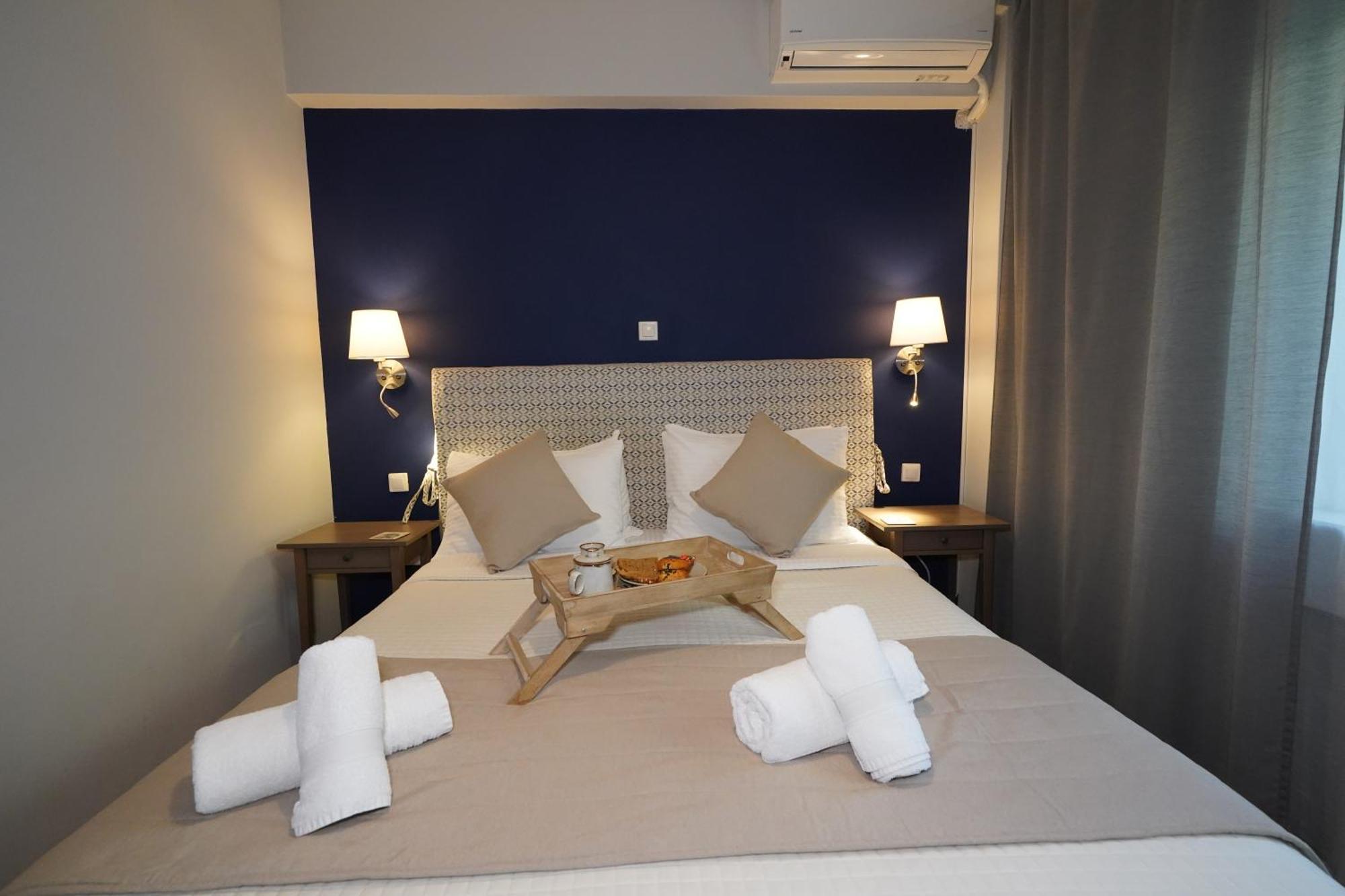 Garden Apartment Next To The Mall -Private Parking アテネ エクステリア 写真